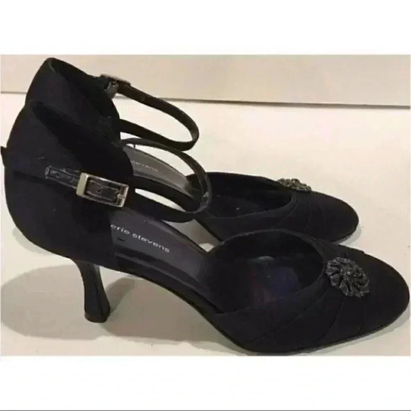 Valerie Stevens Lillian Navy Pumps With Broach - Picture 1 of 8